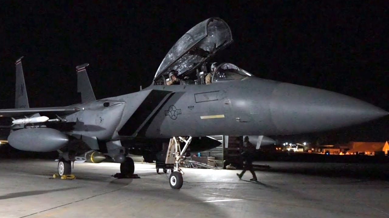 NIGHT HUNTER! F-15E Strike Eagle Tactical Fighter, Night Mission, 332nd AEW At Middle East Air Base