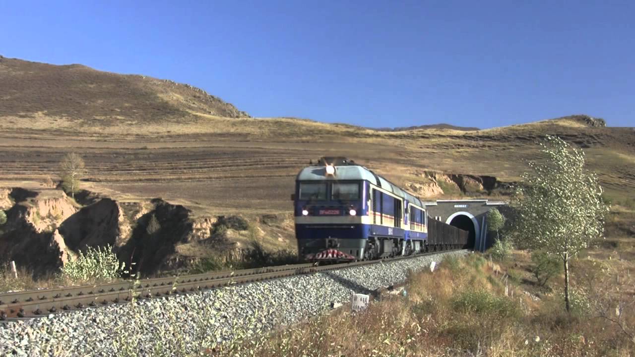 Double DF8B on the JiTong line... (HD)