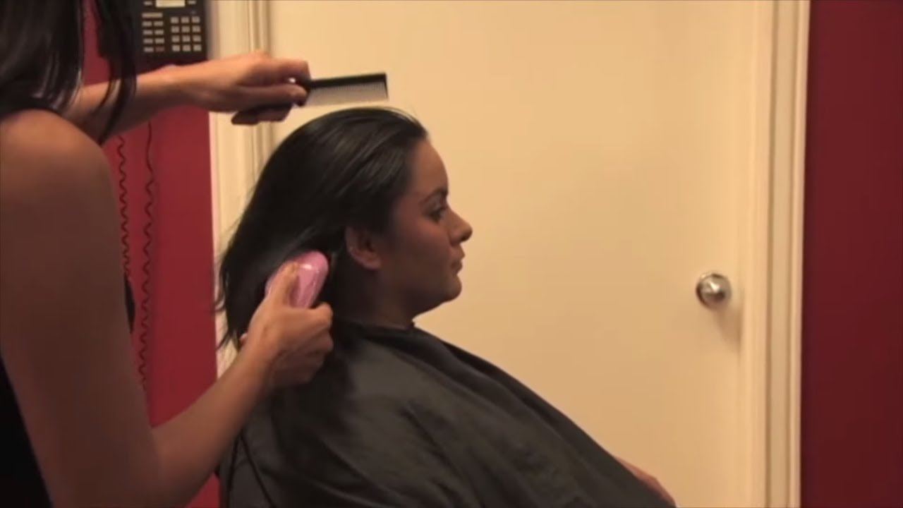 Noemi AZ - Pt 2: Super Short Pixie Cut Makeover (Free Video)