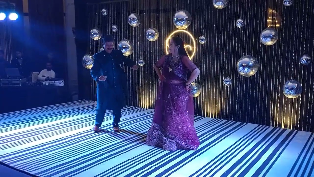 bride's  mausa ji mausi ji dance performance &hearts;️