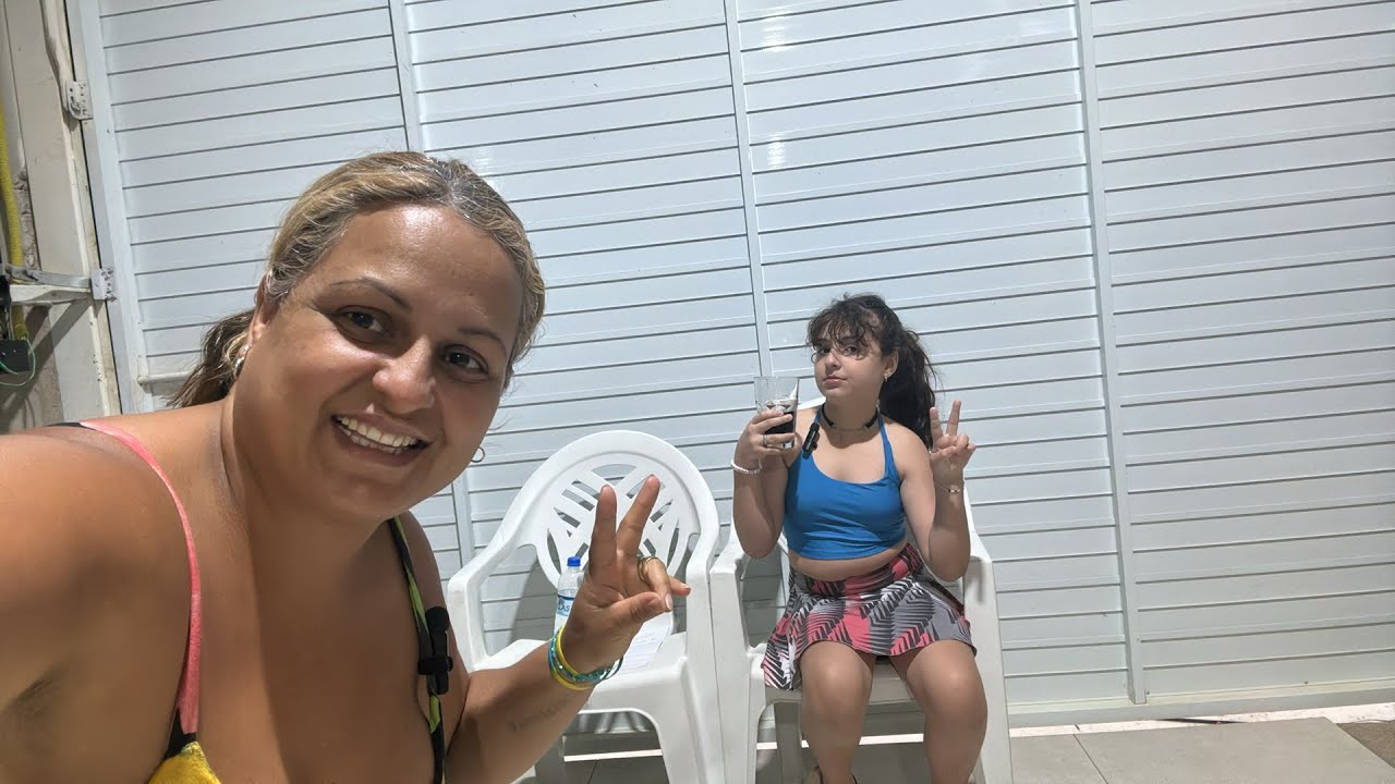 Nick e Patricia está ao vivo!Venha brincar com agente