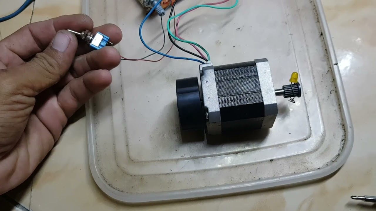 mencoba buat driver stepper tanpa instal micro controler