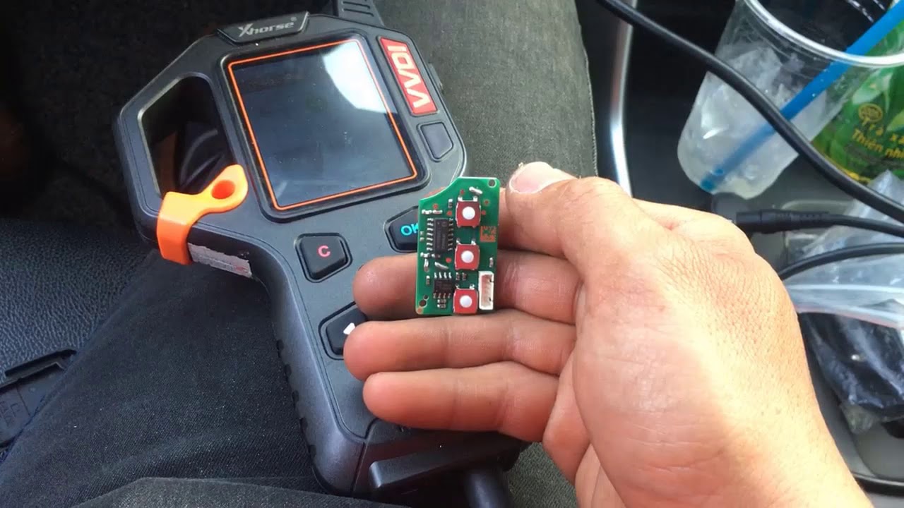 Program remote and immobilier Mazda BT50 by VVDI and OBDSTAR Key Master Dp Plus