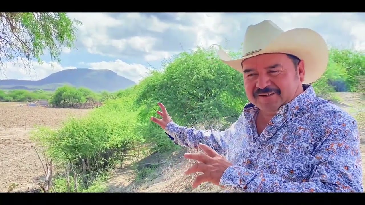 Victor Banda En Su Natal San Pedro De Los Hernandez