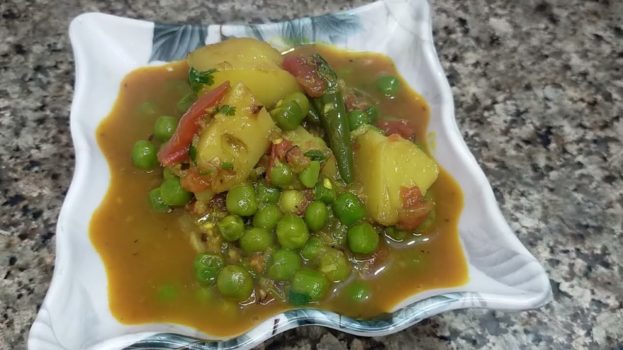 मटर आलू की सब्जी बनाने का सबसे आसान तरीक़ा | Mater Aalu Ki Sabji Ki Recipe | Geeta Ka Tadka 