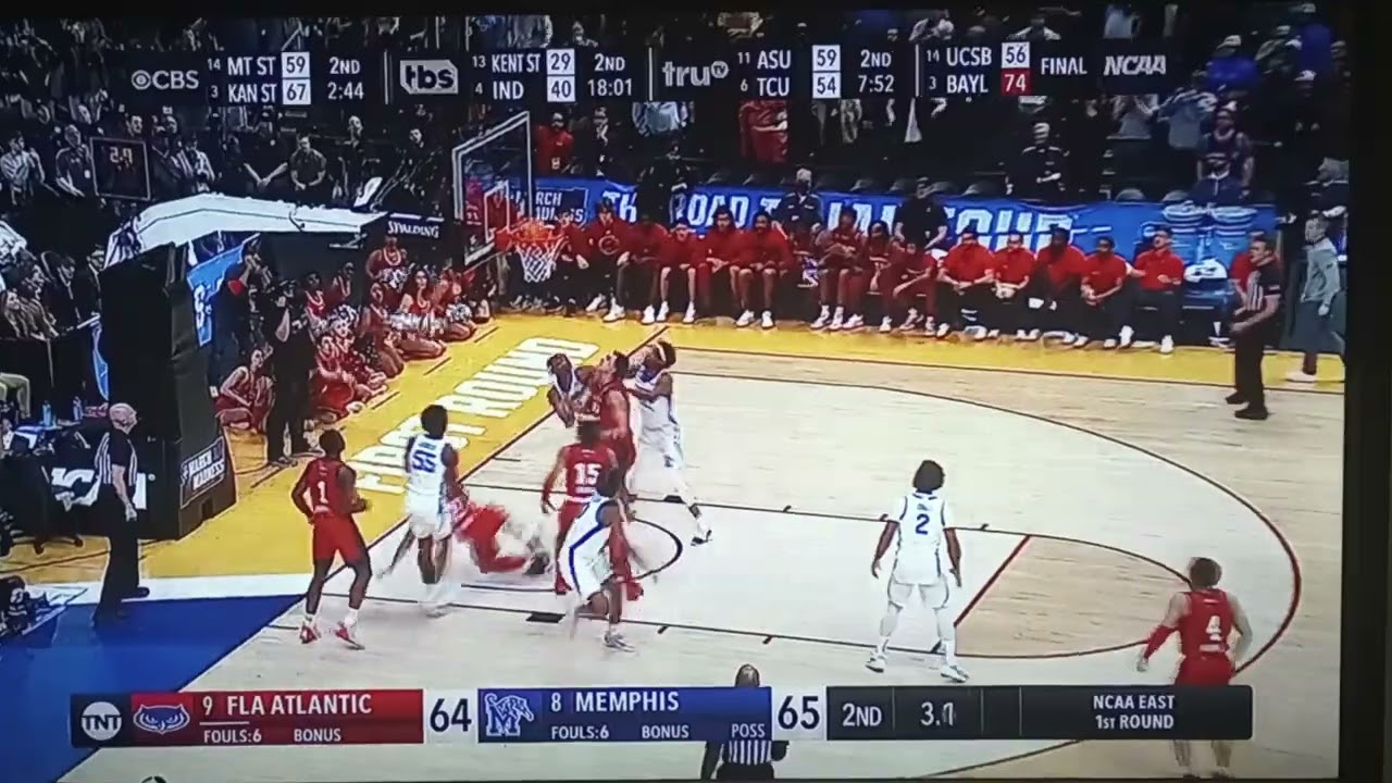 Florida Atlantic Nick Boyd Game Winning Shot against Memphis