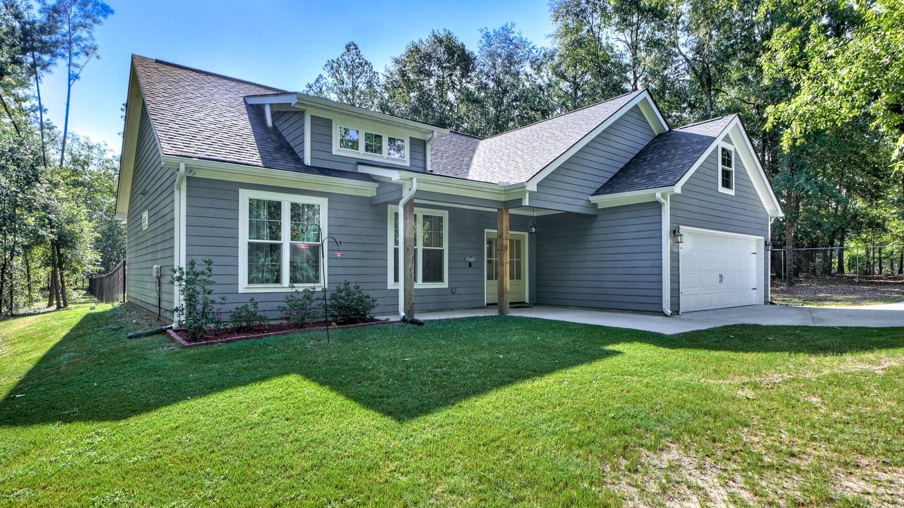 4044 Bath-Edie Rd, Blythe, GA
