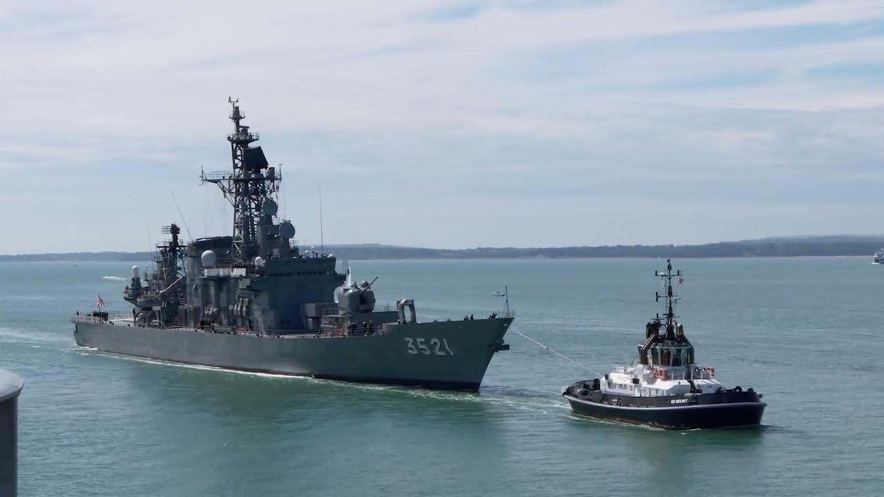 JS Shimakaze - Japanese training ship visits Portsmouth Harbour