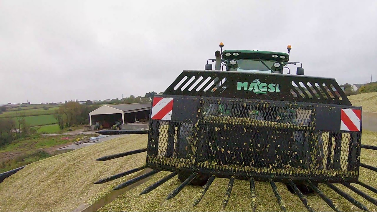 MAGSI - Fourche à fond poussant - Ensilage de maïs