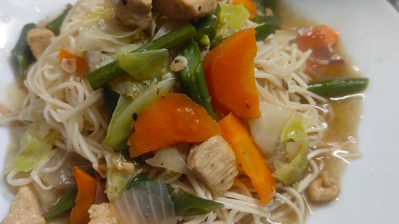 Dinner recipe 🥘Slurpy, Spicy, Saucy Gravy Chow mein Restaurant-Style घर  पर बनाएं ,