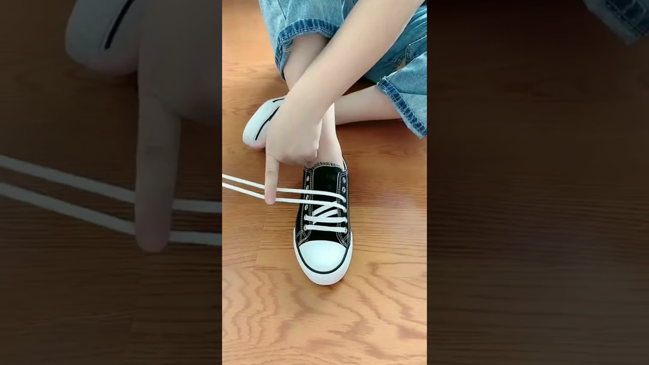 How to Lace Your Low Sneakers That Look Like Converse #shoelacetying #converseshoes #converse