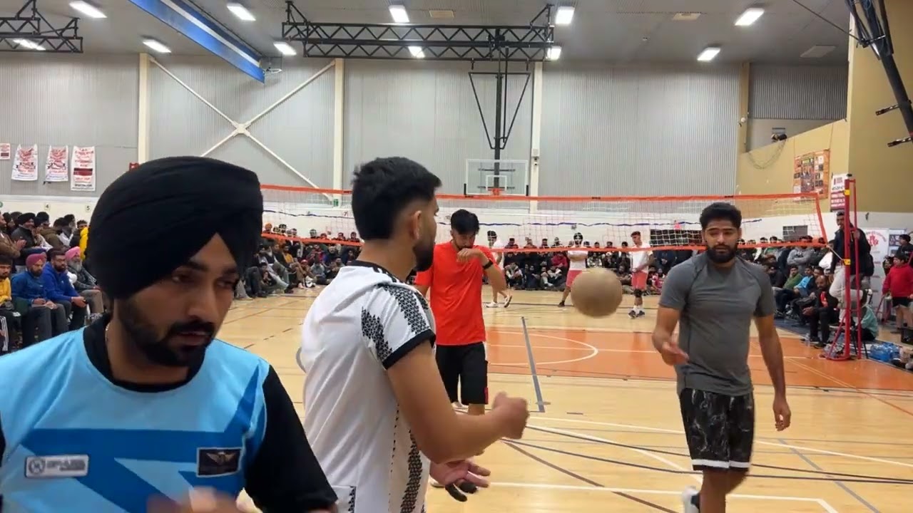 Ranjeet Johal (Rajpal Bagri, Tiger) Vs Binder Khanjarwal at Calgary Shooting Volleyball Tournament