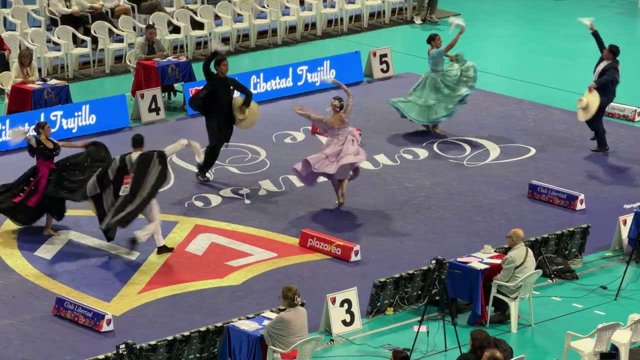 Debby  y David  semifinal mundial de marinera 2026 