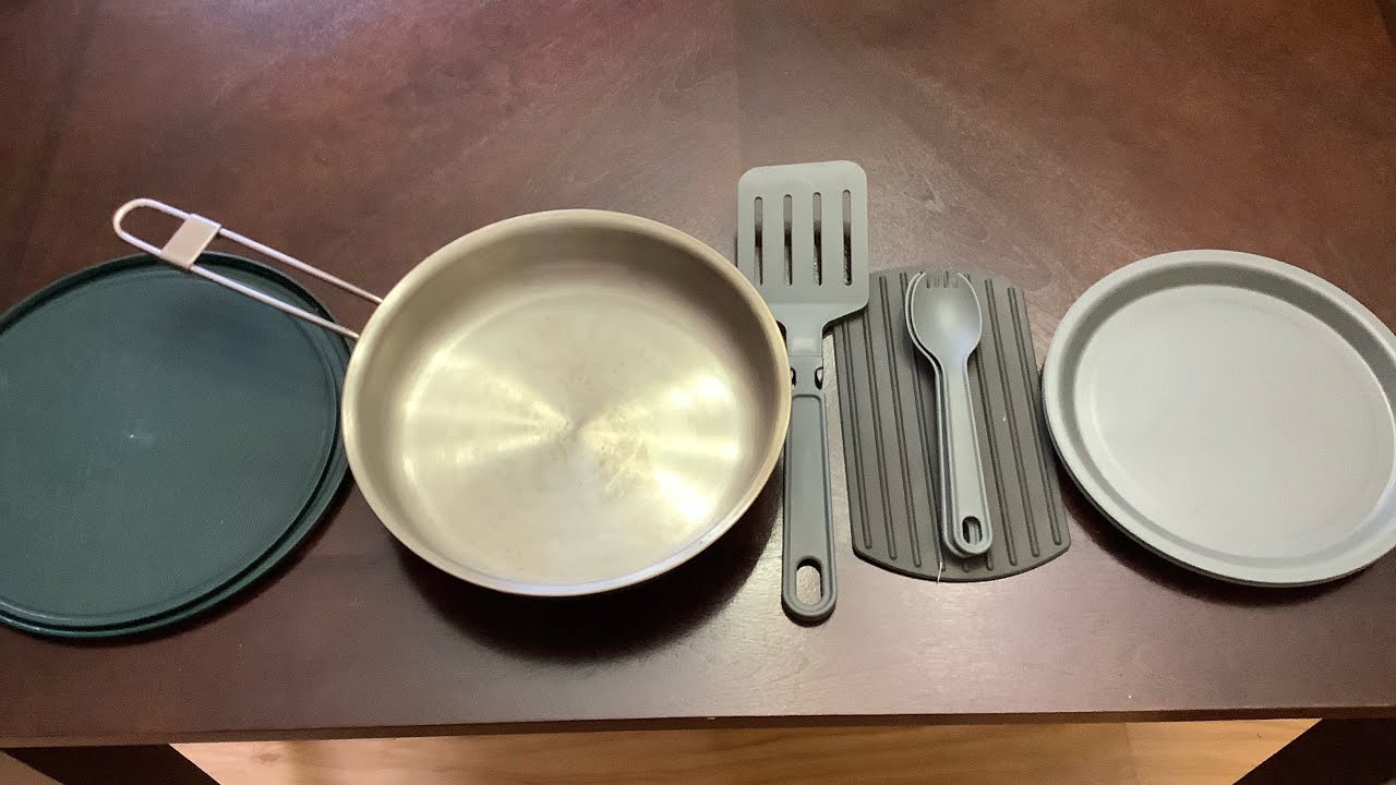 STANLEY FRY PAN COOK SET!! WHAT I USE FOR MY DAY AND OVERNIGHT CAMPING AND CANOE TRIPS!!
