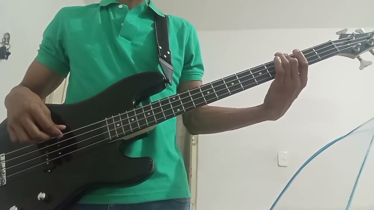 Hosanna - Marco Barrientos - Bass cover 🎸