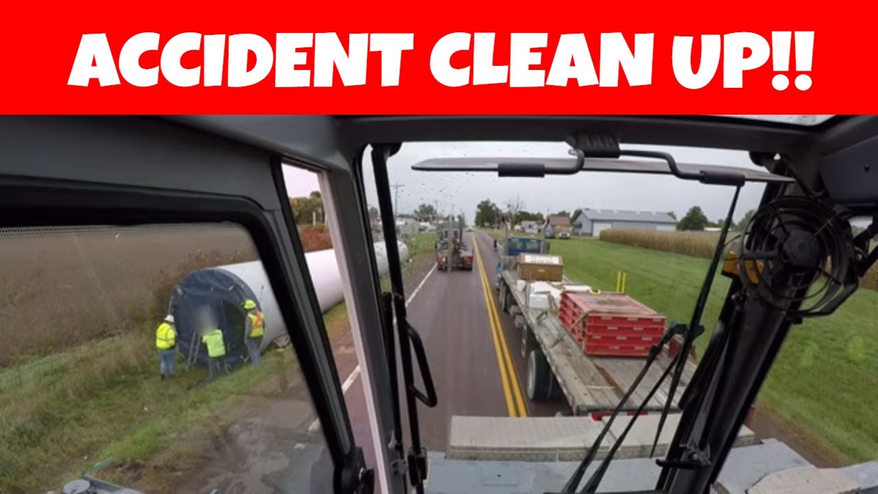 Accident clean up! | Recovering a wind turbine section from a ditch!