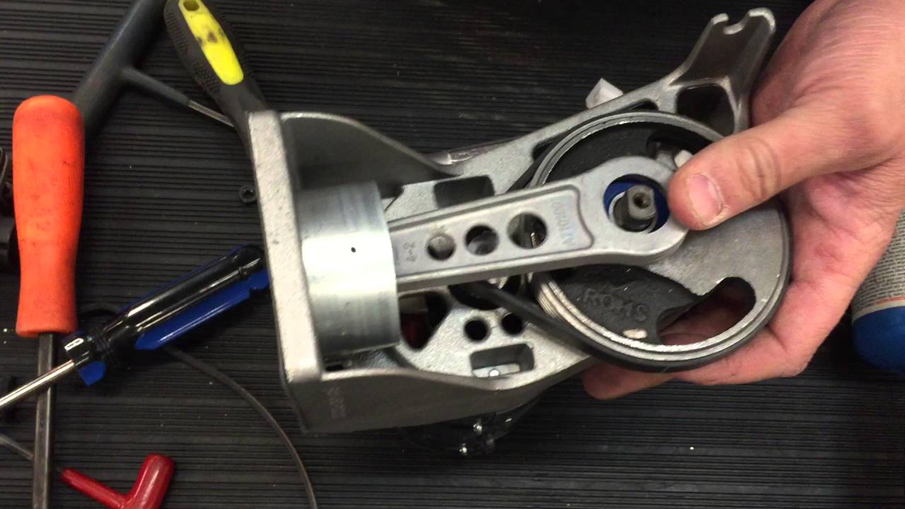 H1503TP - Replacing Belt