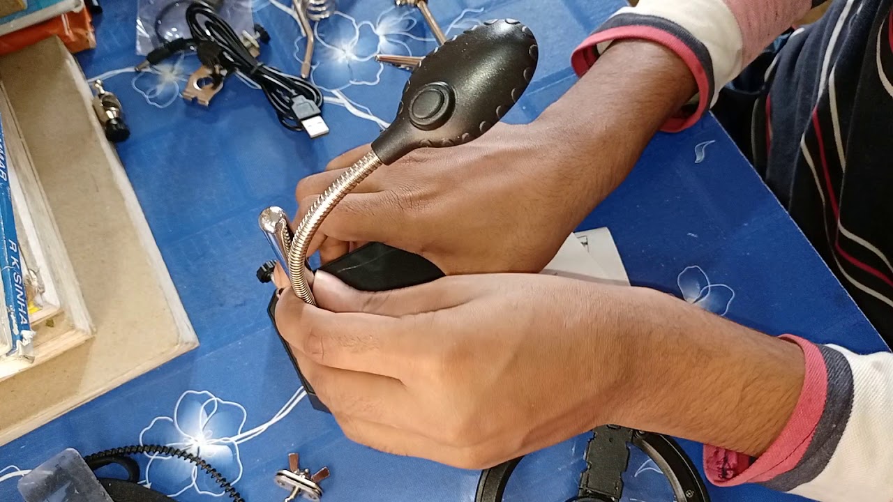How to assemble auxiliary clip magnifier