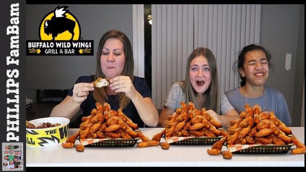 🍗 BLAZIN' WING CHALLENGE | BUFFALO WILD WINGS HOT WINGS 🍗 | PHILLIPS FamBam Challenges