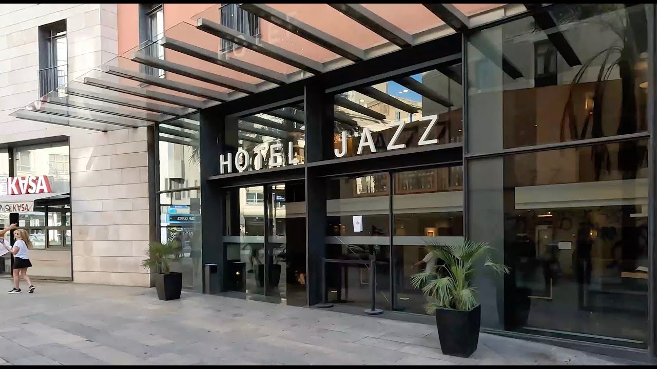Budget Hotel Barcelona Affordable Luxury: A Tour of the Hotel Jazz