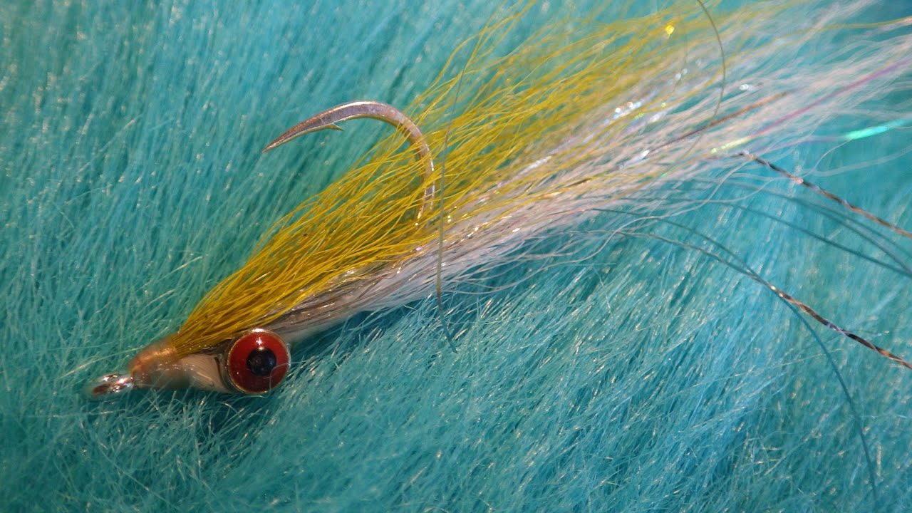Tying a Clouser Deep Minnow