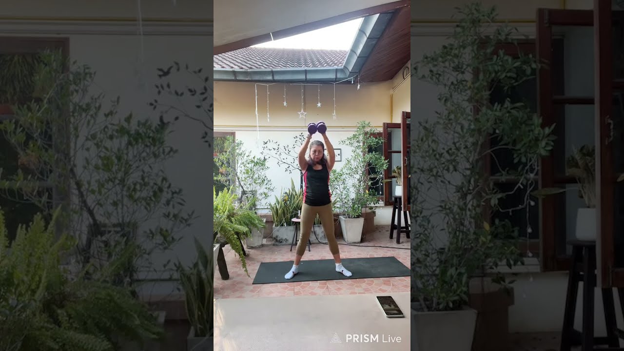 ออกกำลังกายดัมเบลวันศุกร์
