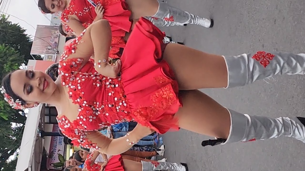 Jiboa Latin Band 🎺 Dale a tu cuerpo alegria Macarena 🎶
