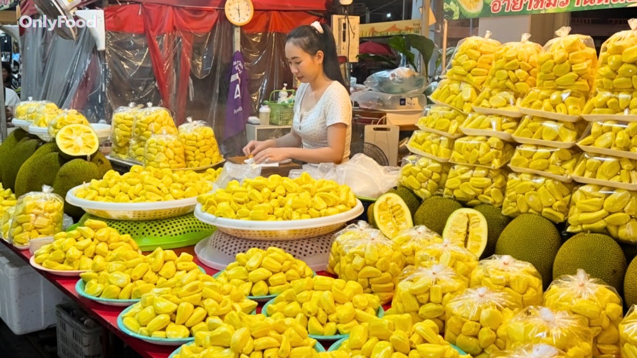 ทึ่ง! ทักษะปอกขนุน (วันละ 1,000 ลูก?) | ตลาดผลไม้ที่ใหญ่ที่สุด (ตลาดสี่มุมเมือง)