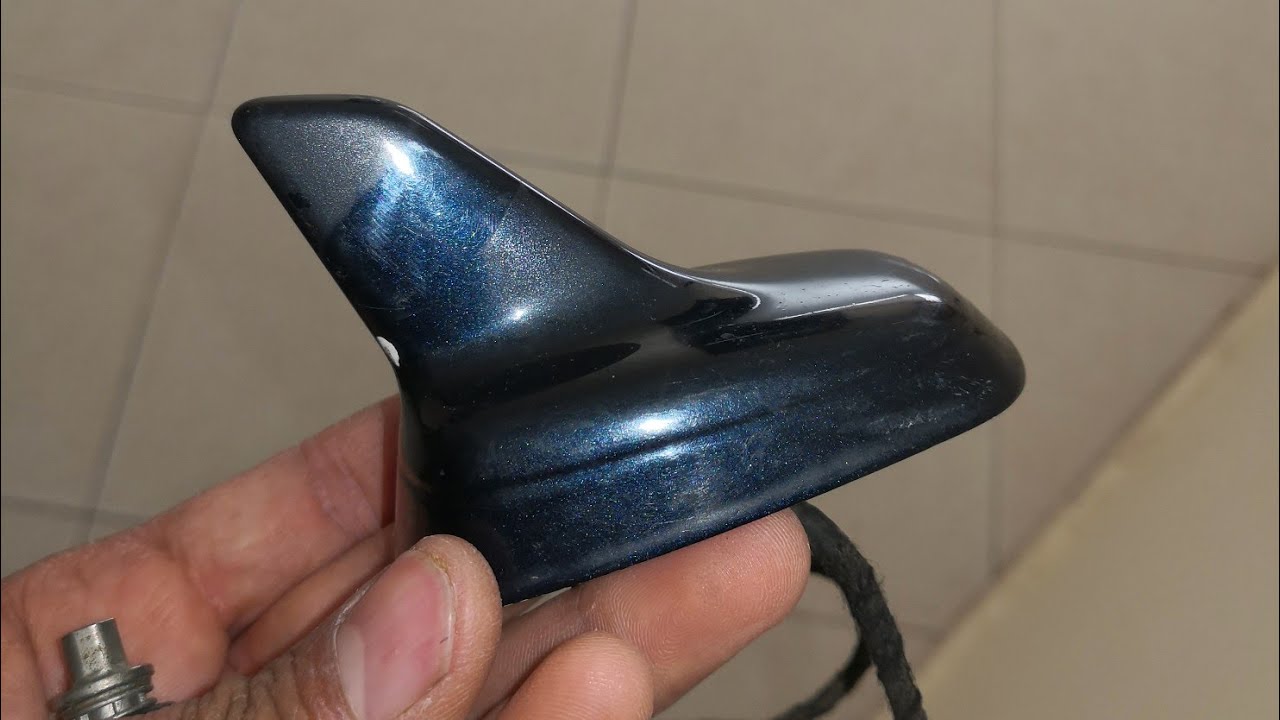 مشكل التقاط اذاعات الراديو في السيارة مع الحل النهائي للمشكل antennes audi sur seat leon m1
