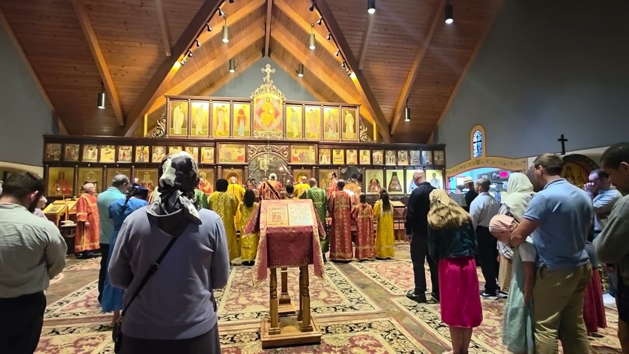 Holy Gospel beautifully CHANTED in Russian Orthodox Church in Atlanta