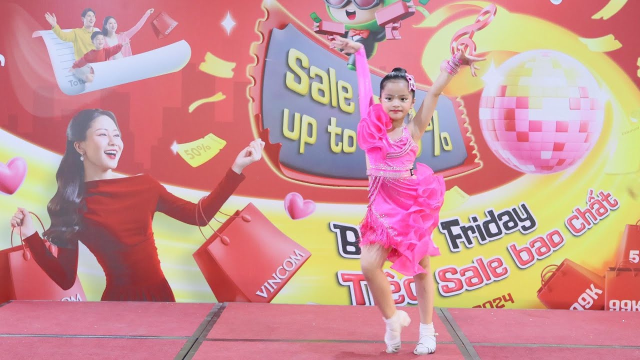 Mừng sinh nhật Vincom Plaza tròn 20 tuổi. Nguyễn Bảo Ngân Dancesport #dance #chachacha #rumba