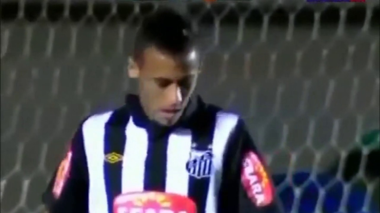 Neymar Vs Goiás EC Brasileirao Série A (21/11/2010)