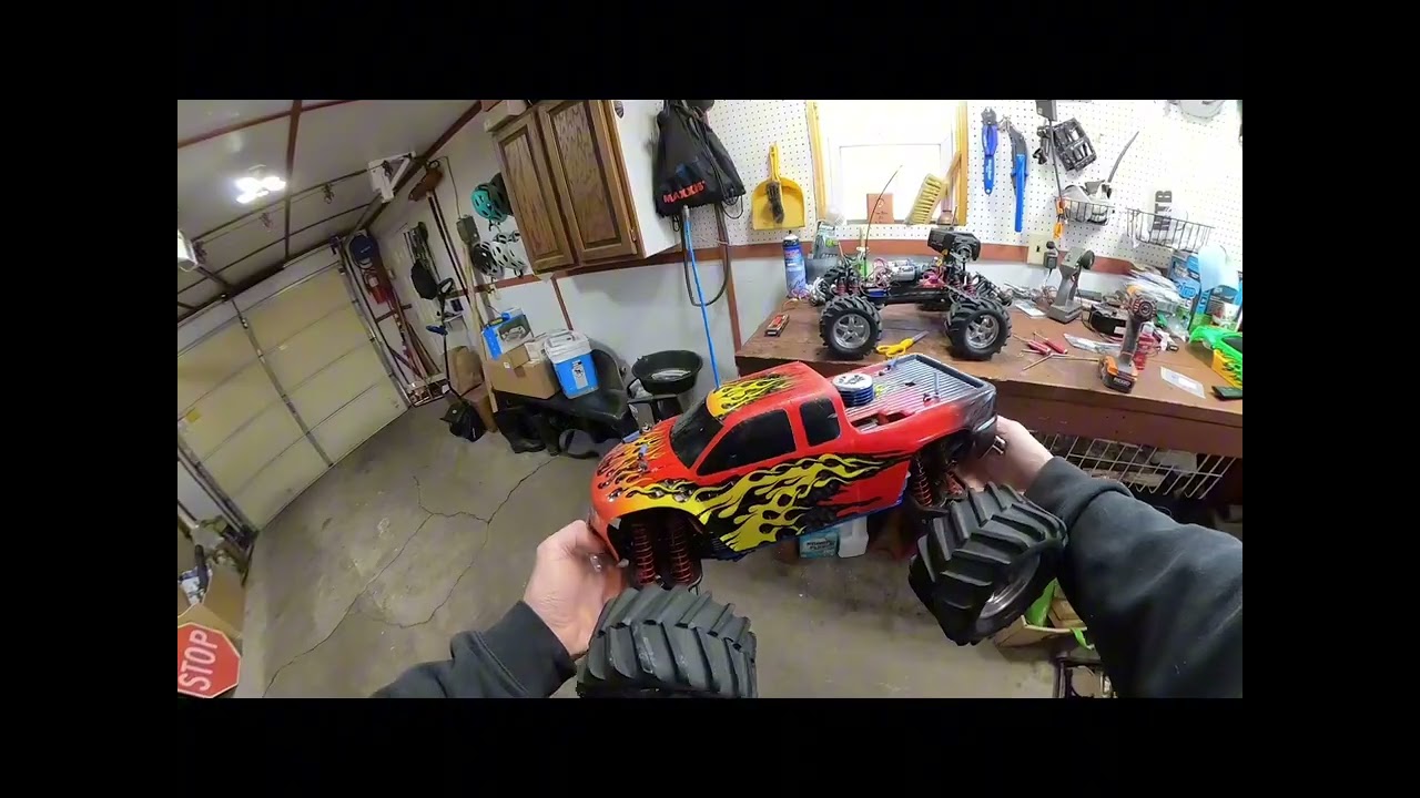 E-Maxx repairs and T-Maxx fun 