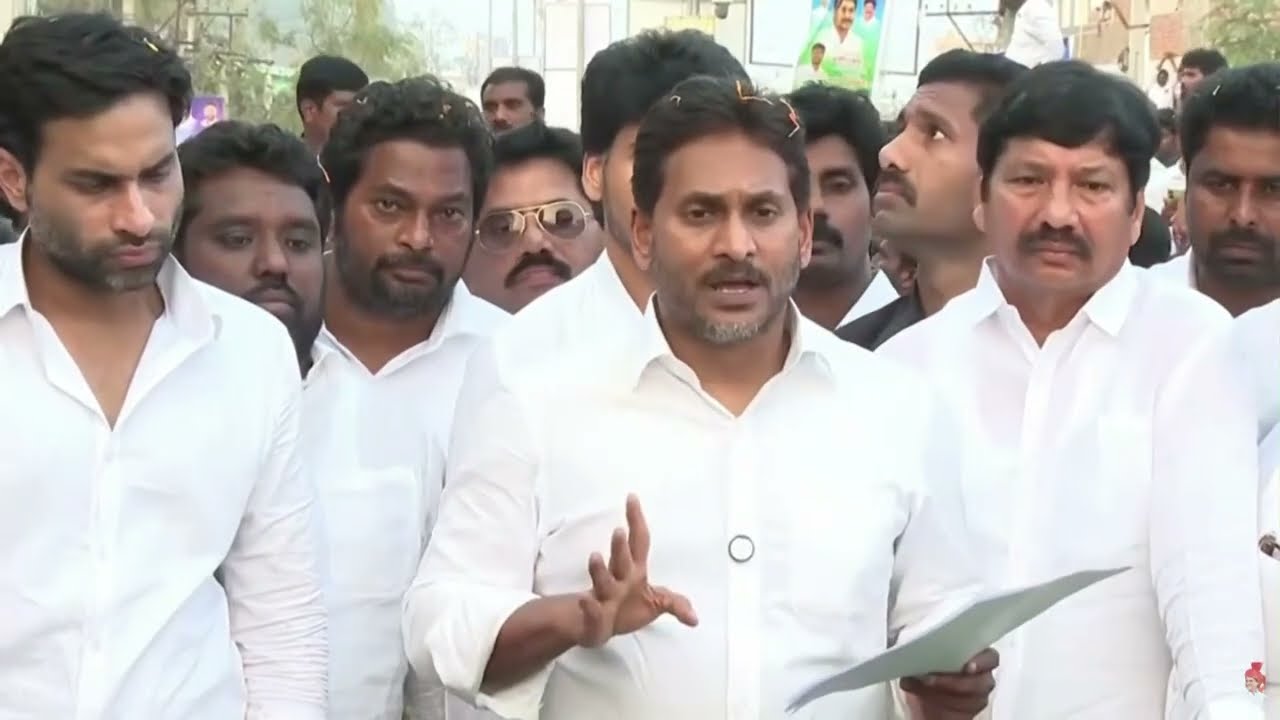 నెయ్యిలో జంతు కొవ్వు కలిసిందని ఏ రిపోర్ట్ ఇచ్చిందో చెప్పు బాబూ @11.20.. వైఎస్ జగన్ సూటి సవాల్