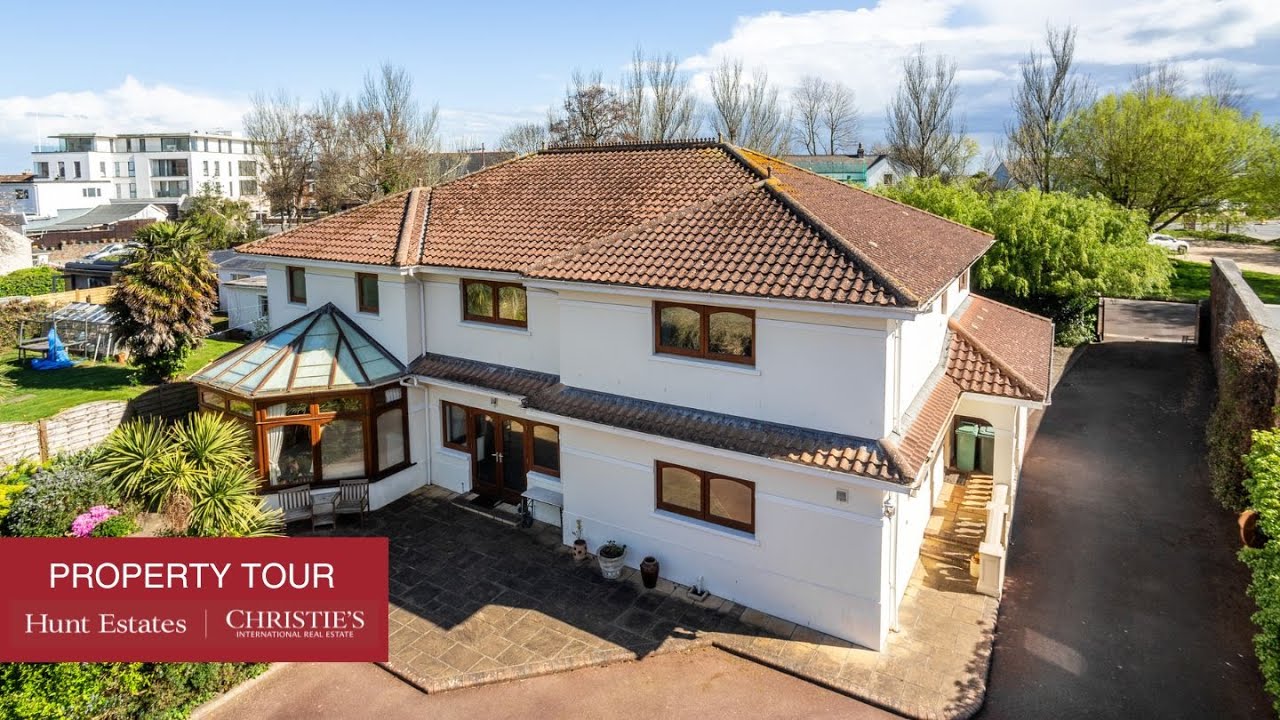Superb Bespoke Design Detached House In Gorey Village