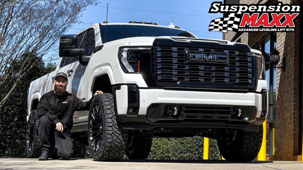 Unlocking the Full Potential: 2025 GMC Denali Ultimate HD leveled with SuspensionMAXX Torsion Keys!