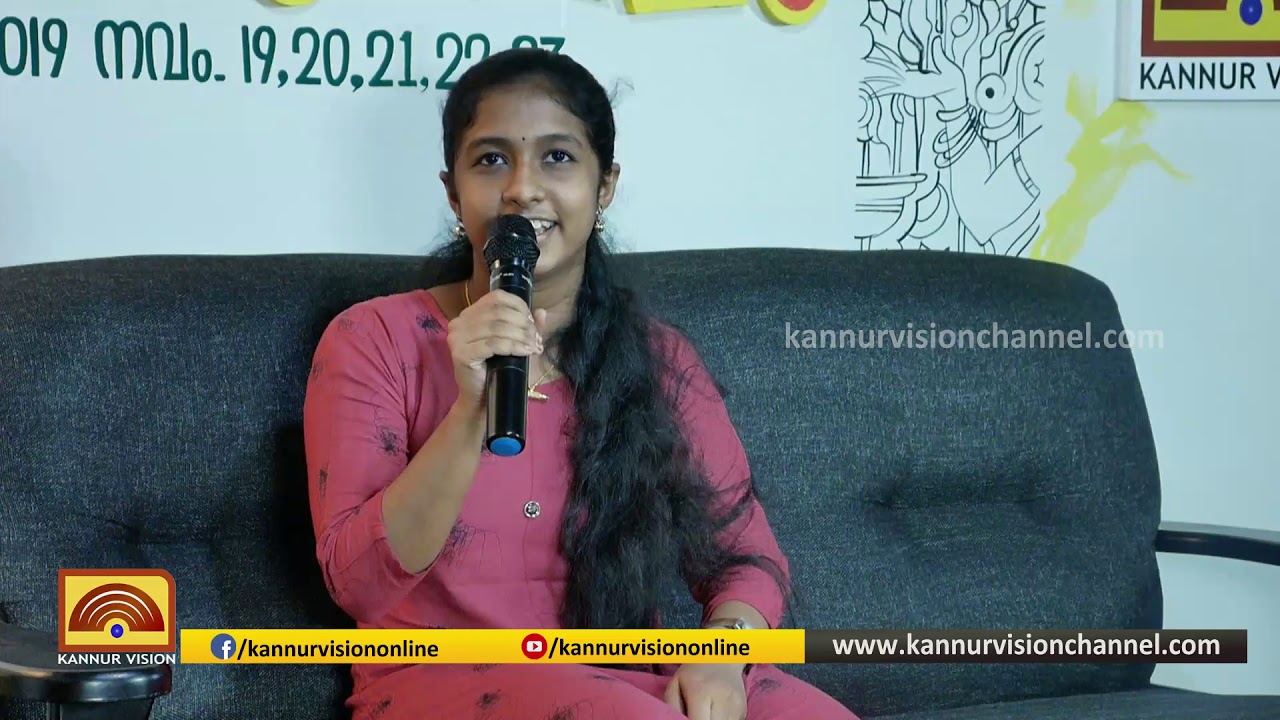 ഹൈ സ്കൂൾ വിഭാഗം ഹിന്ദി പദ്യം ചൊല്ലലിൽ ഒന്നാം സ്ഥാനവുമായി വർഷ സജീവൻ