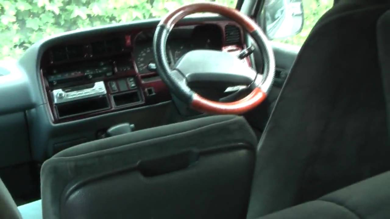 Toyota Hiace Composer Camper van interior with poptop