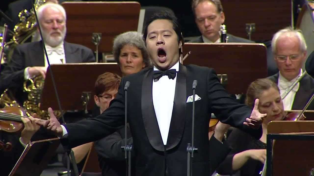 NEUE STIMMEN 2013 - Final: Myong-Hyun Lee sings 