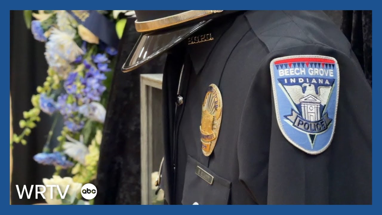 Community honors fallen Officer Brian Elliott as hundreds gather for visitation