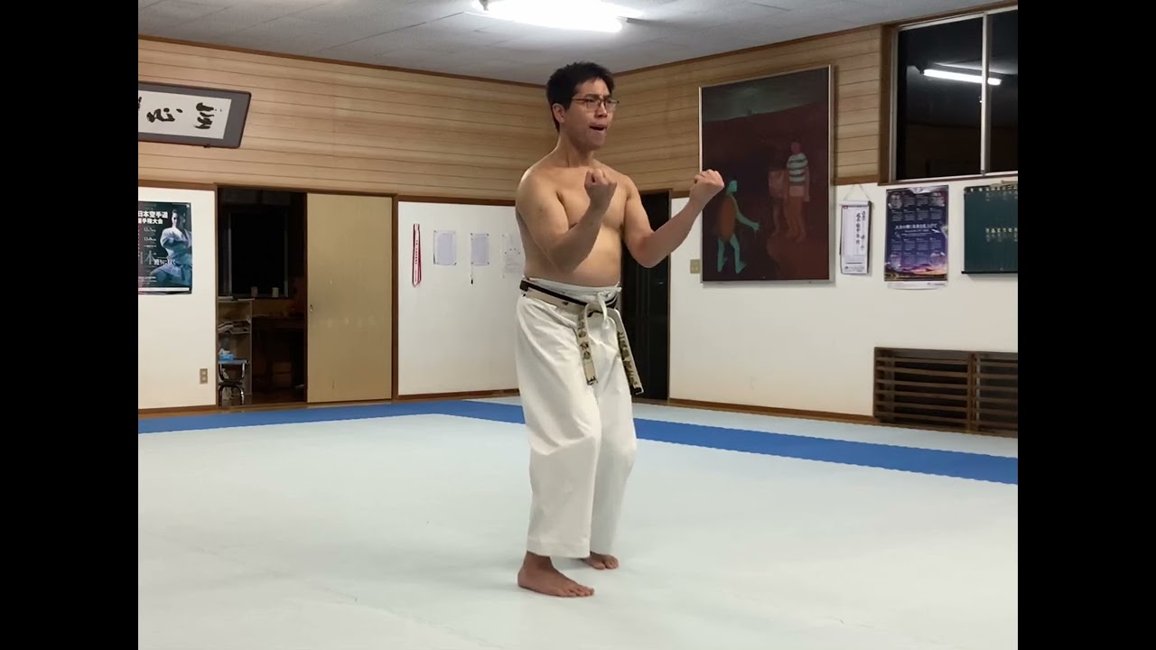 三戦(サンチン)剛柔流
