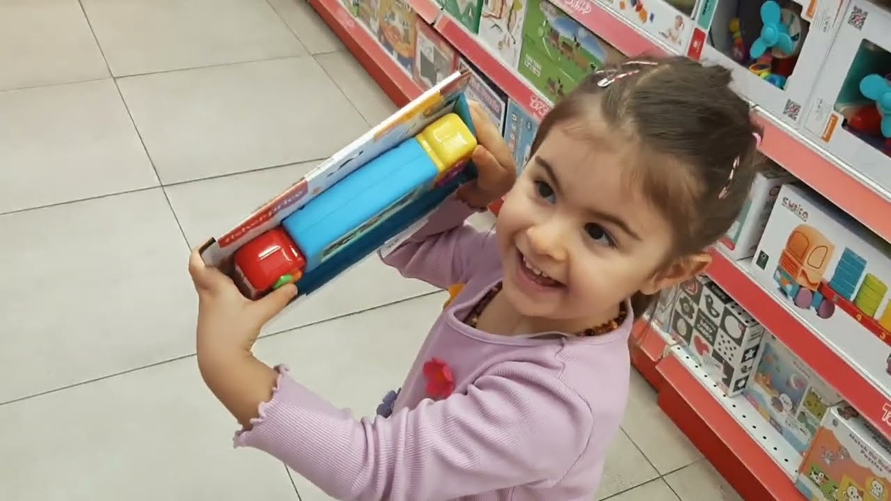 OYUNCAK&Ccedil;I GEZELİM Mİ, A TOY STORE #keşfet #keşfetbeni&ouml;ne&ccedil;ıkar #youtube #video