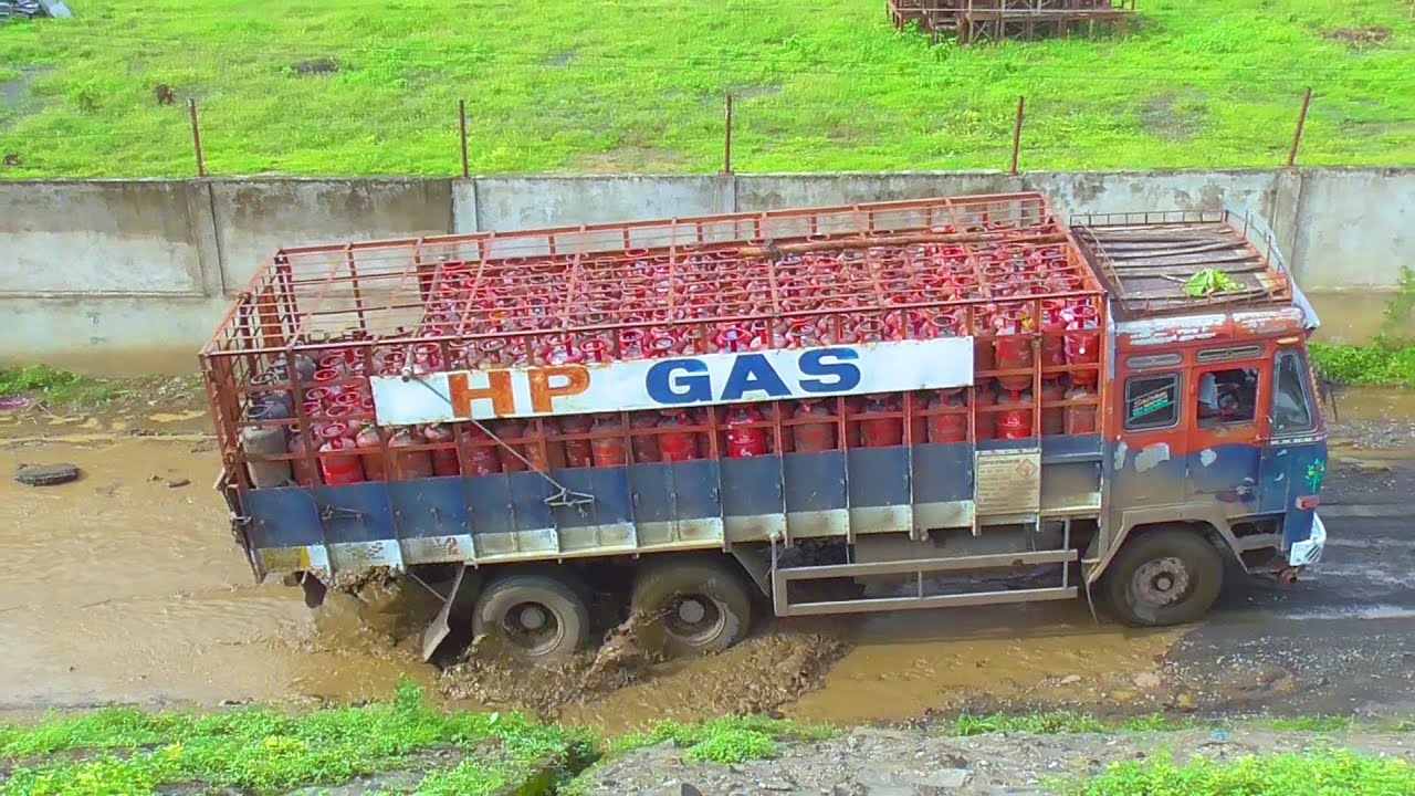 Heavy Truck : Heavy Mud : Heavy Driver : Truck Videos | Lorry Videos | Truck Junction