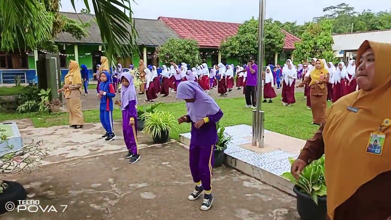 Senam Anak Indonesia Hebat, SD Negeri 6 Mesuji Timur, Selasa, 10 Februari 2026.