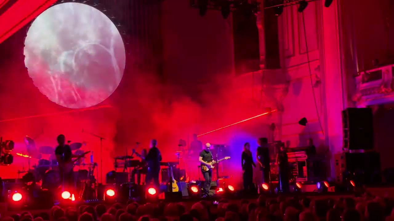 BRIT FLOYD SHOW in Hamburg October 25,2024  HDR