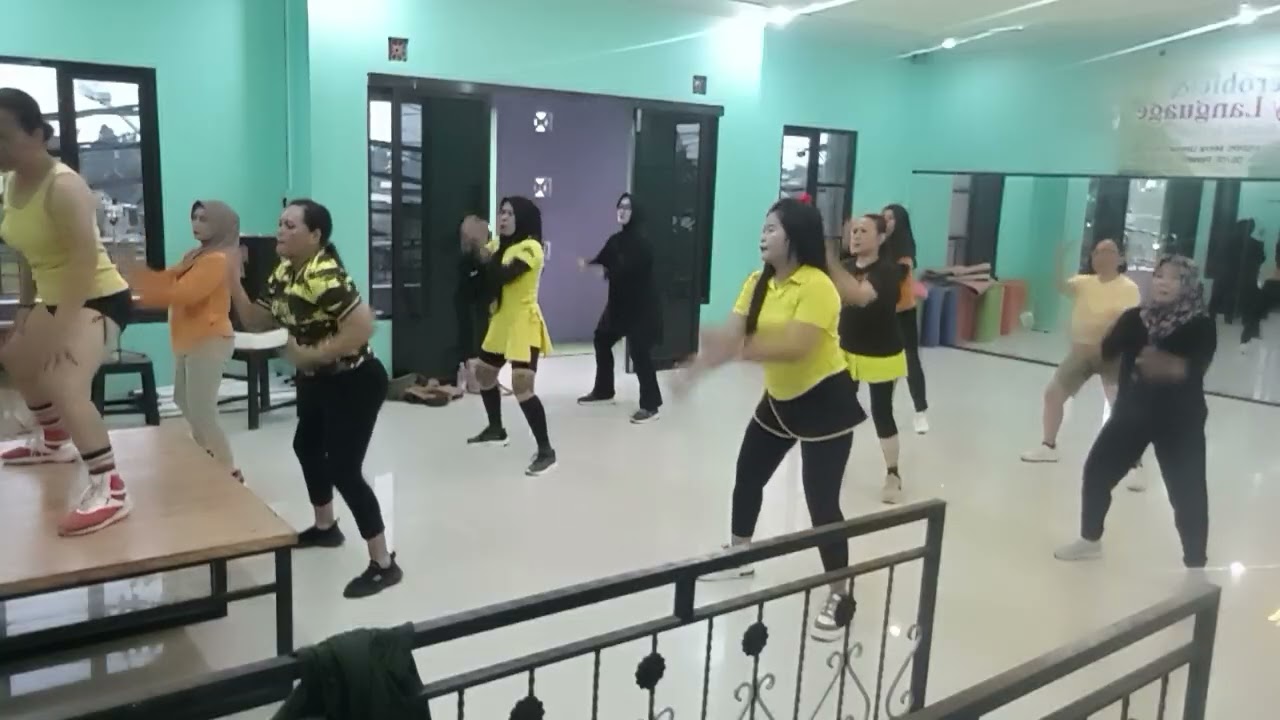 Pemula bsa ikut senam #SS nayya gerak tipis