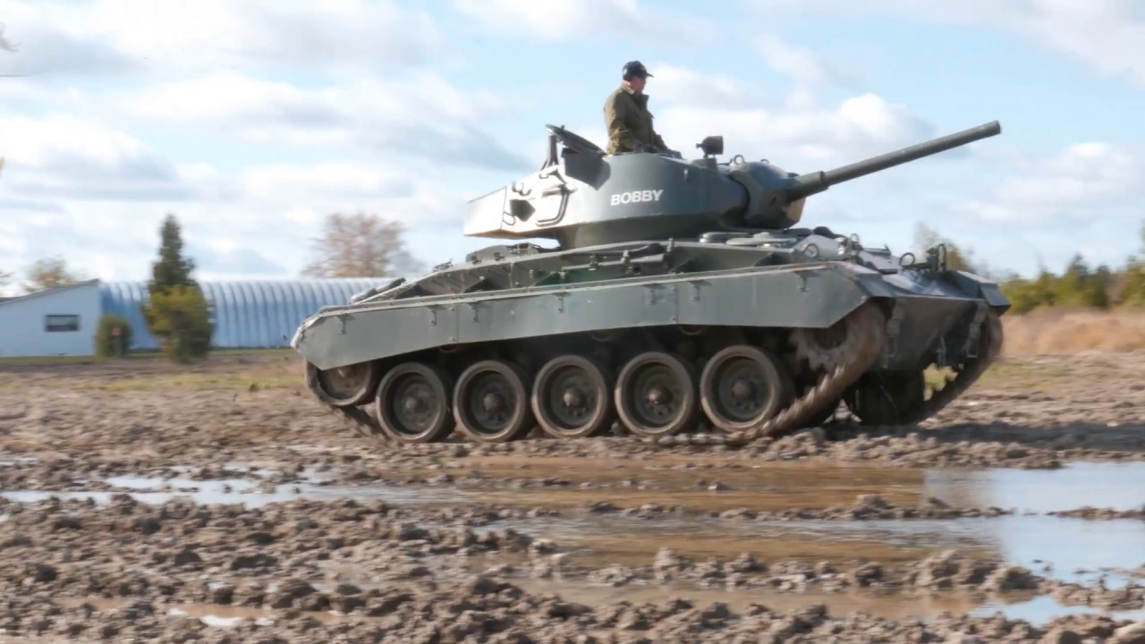 Fighting Vehicles: M24 Chaffee