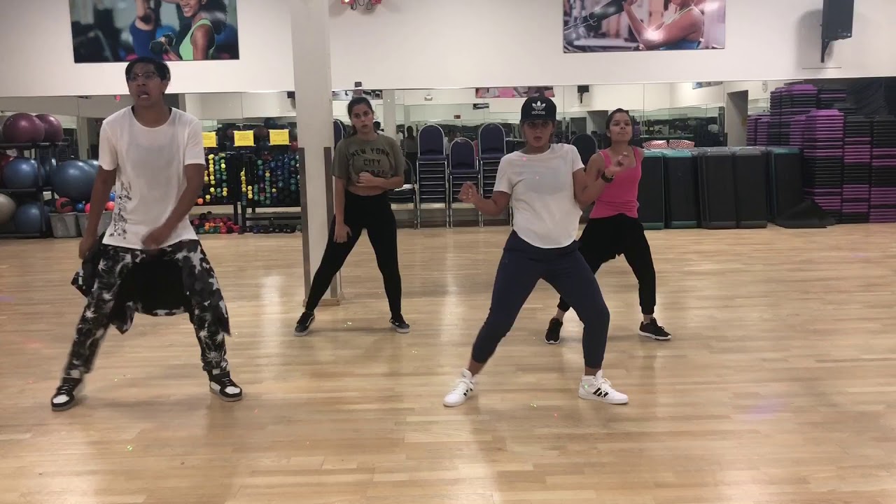 Wisin, Yandel, Daddy Yankee// Todo comienza en la disco//Ft. Yandel, Daddy Yankee // Zumba Fitness