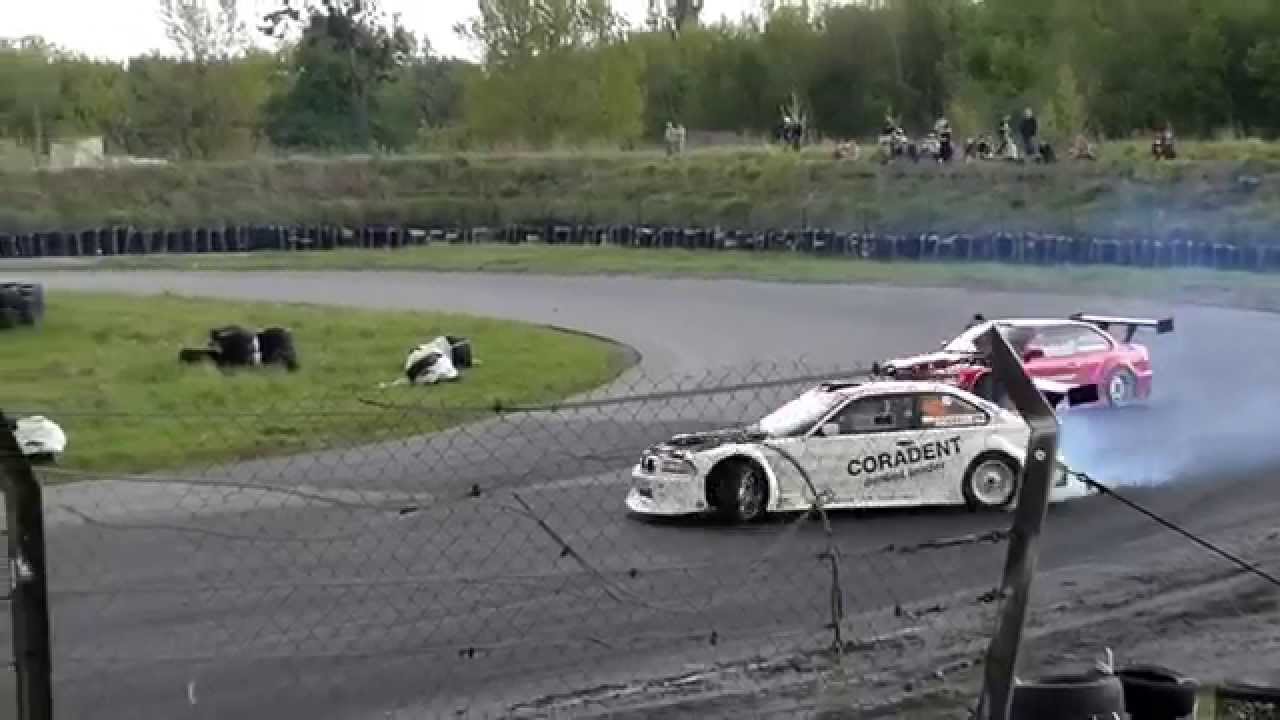 Drift BMW w parze
