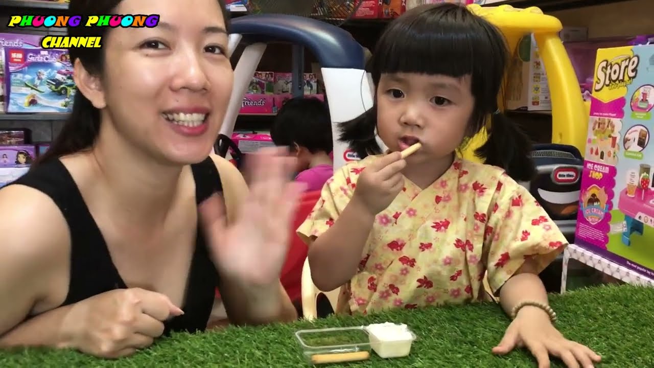 ăn thử b&aacute;nh que nh&uacute;ng phomai con b&ograve; cười